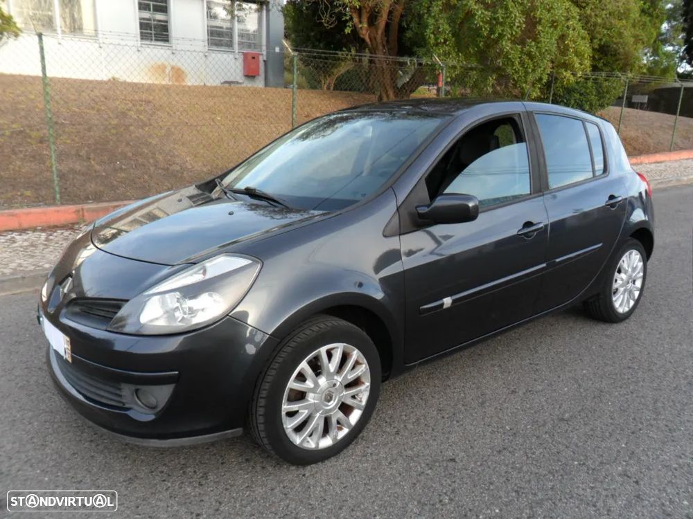 Renault Clio 1.2 16V Dynamique Luxe - 17