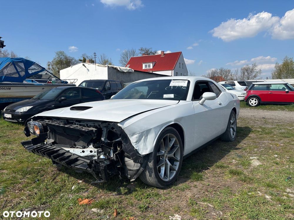 Dodge Challenger - 19