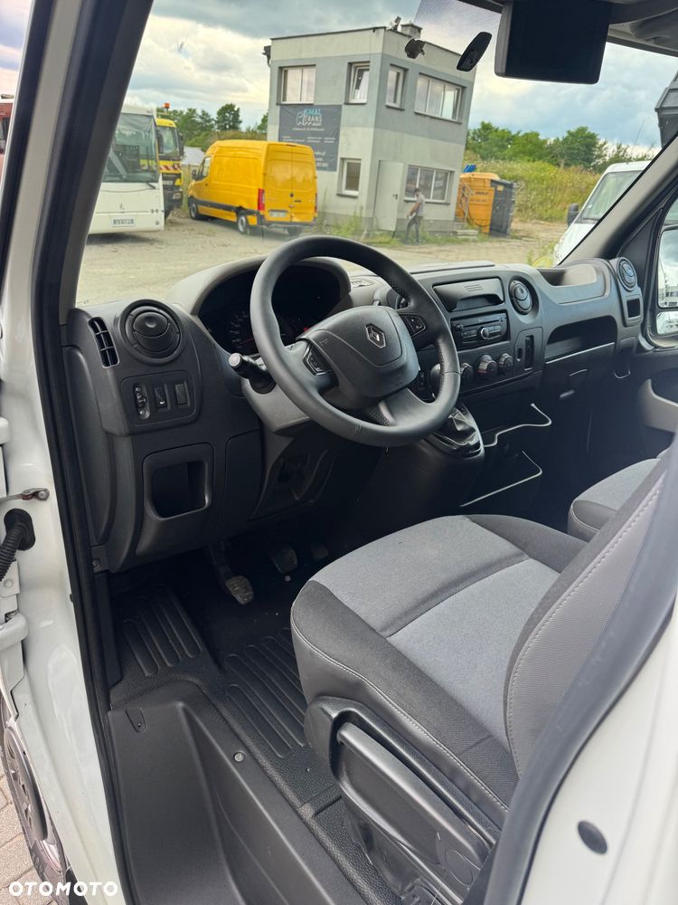 Renault Master L3H2 paka 2,7m 2017r. 7osob Brygadówka KLIMATYZACJA Navi - 10