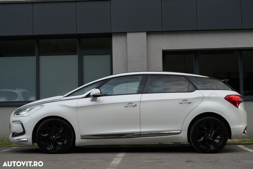 Citroën DS5 HDi 165 Chic - 22