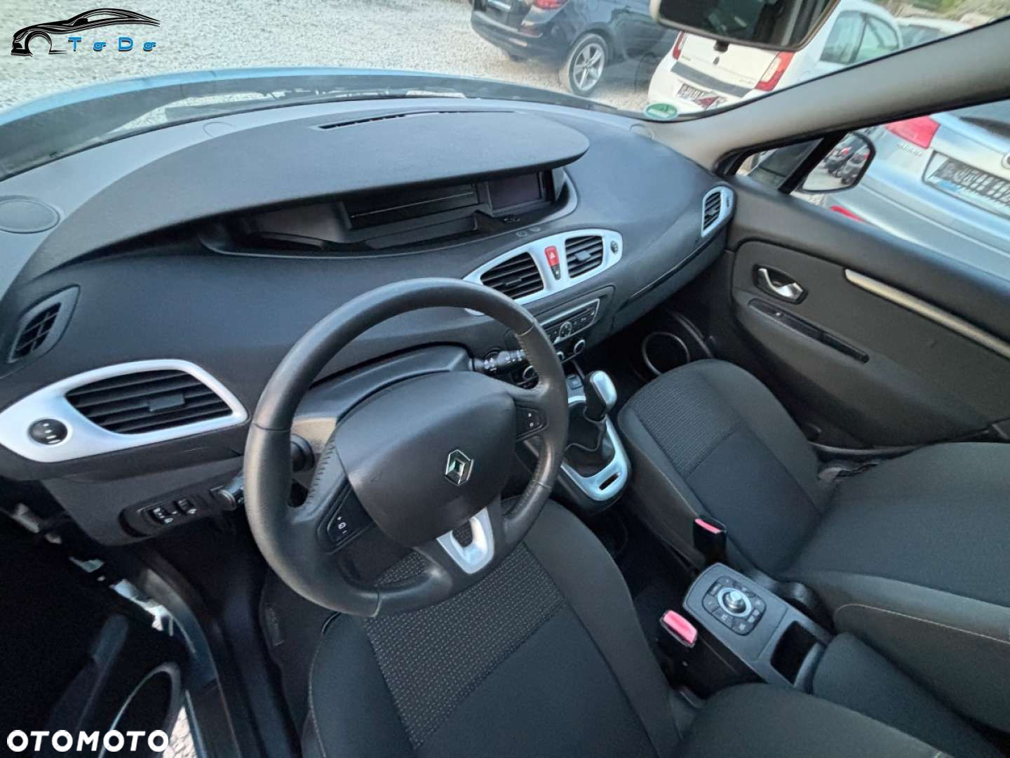 Renault Scenic 2.0 16V Privilege CVT Euro5 - 29