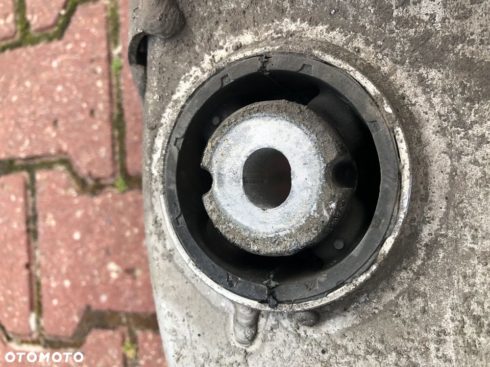 BMW 6 E63 E64 WÓZEK BELKA ZAWIESZENIA TYŁ SANKI 6770842 - 9