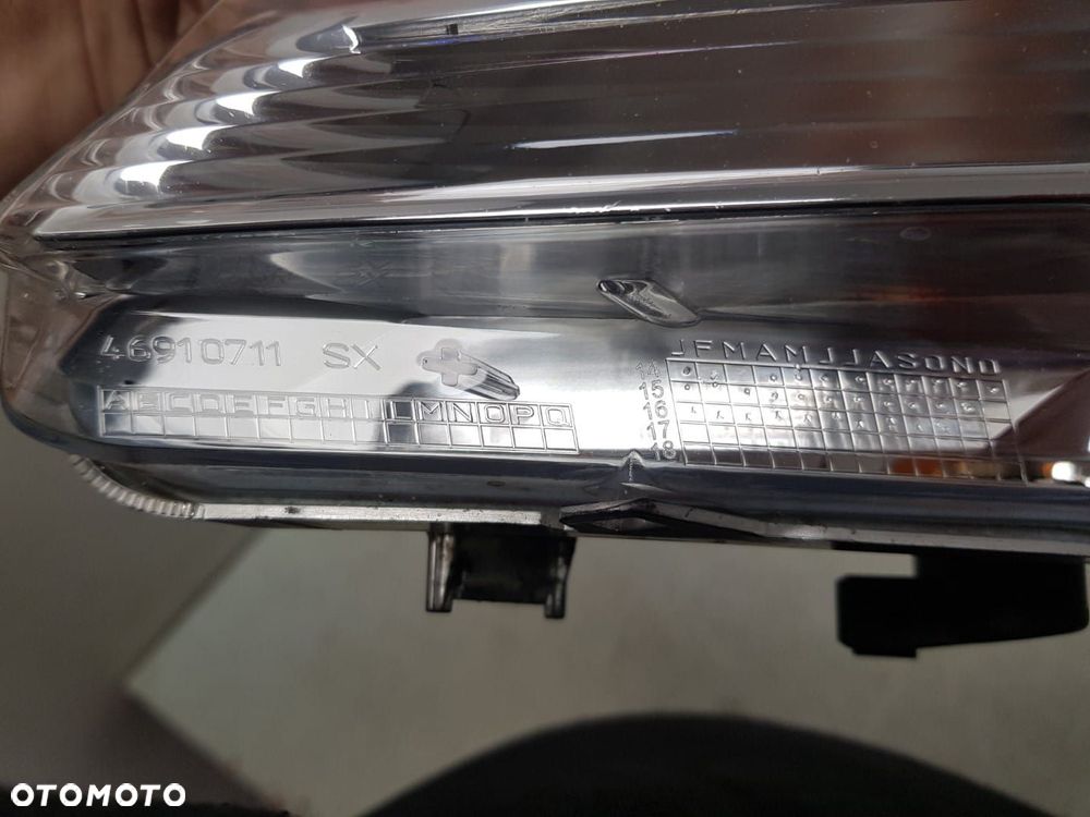 ORYGINALNY LEWY PRZEDNI HALOGEN PRZECIWMGIELNY PEUGEOT 508 1 I 11-14  LEWA PRZÓD 9670476280 - 5