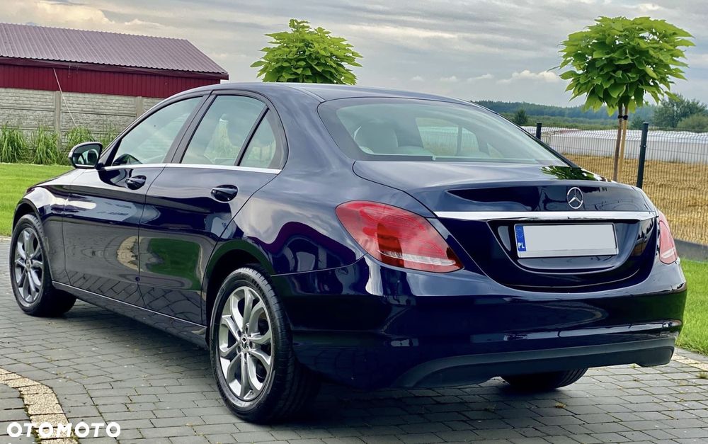Mercedes-Benz Klasa C 180 7G-TRONIC - 8