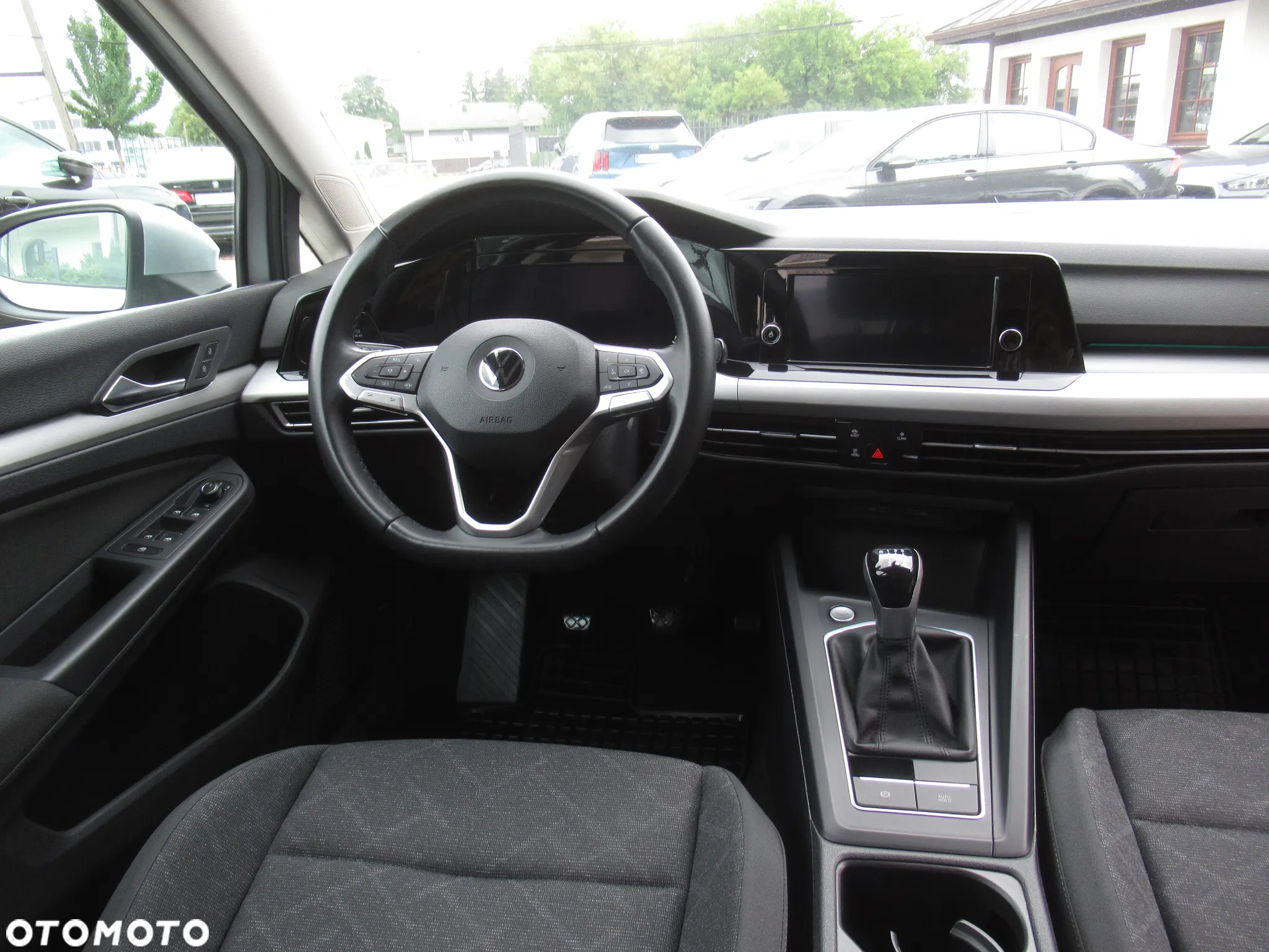Volkswagen Golf VIII 1.5 TSI EVO Life - 11