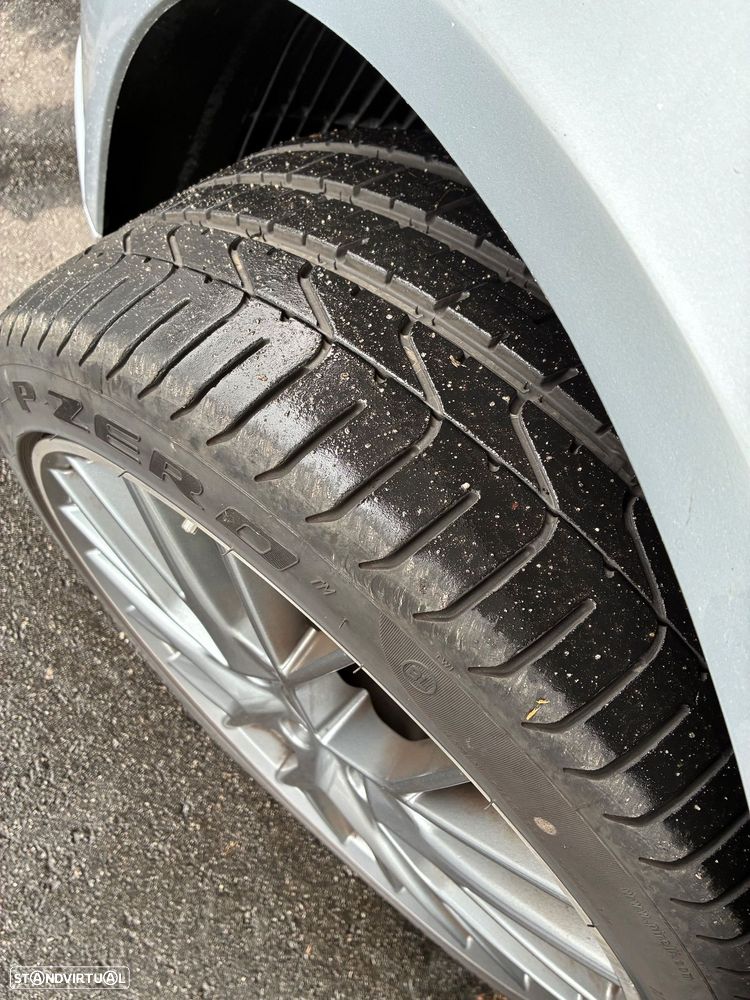 Porsche Panamera 4 E-Hybrid - 13