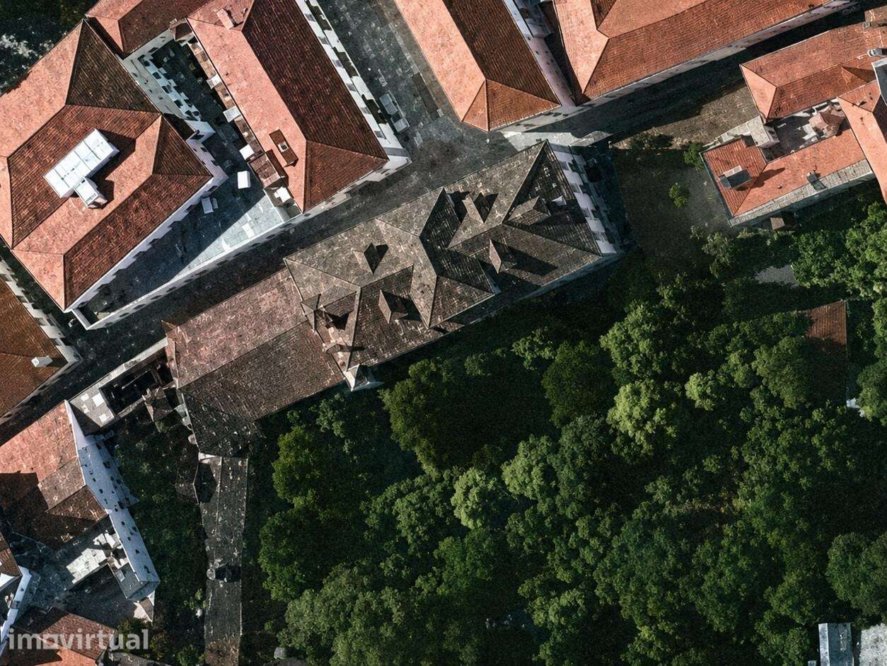 Palacete histórico Casa dos Loureiros com jardim privado no centro de - Grande imagem: 3/35