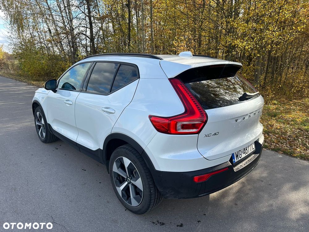 Volvo XC 40 B4 B DKG Plus Dark - 3