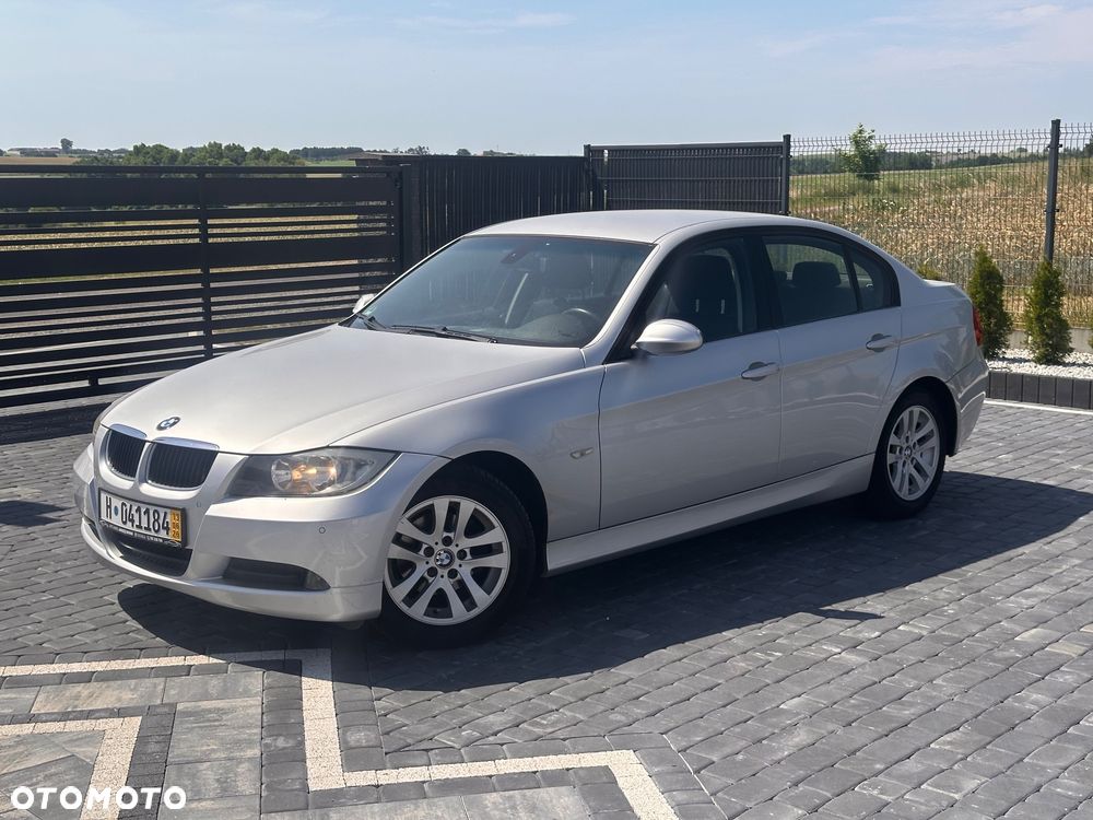 BMW Seria 3 - 1