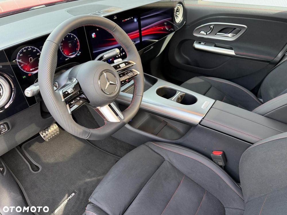 Mercedes-Benz GLB 220 mHEV 4-Matic 8G-eDCT - 13
