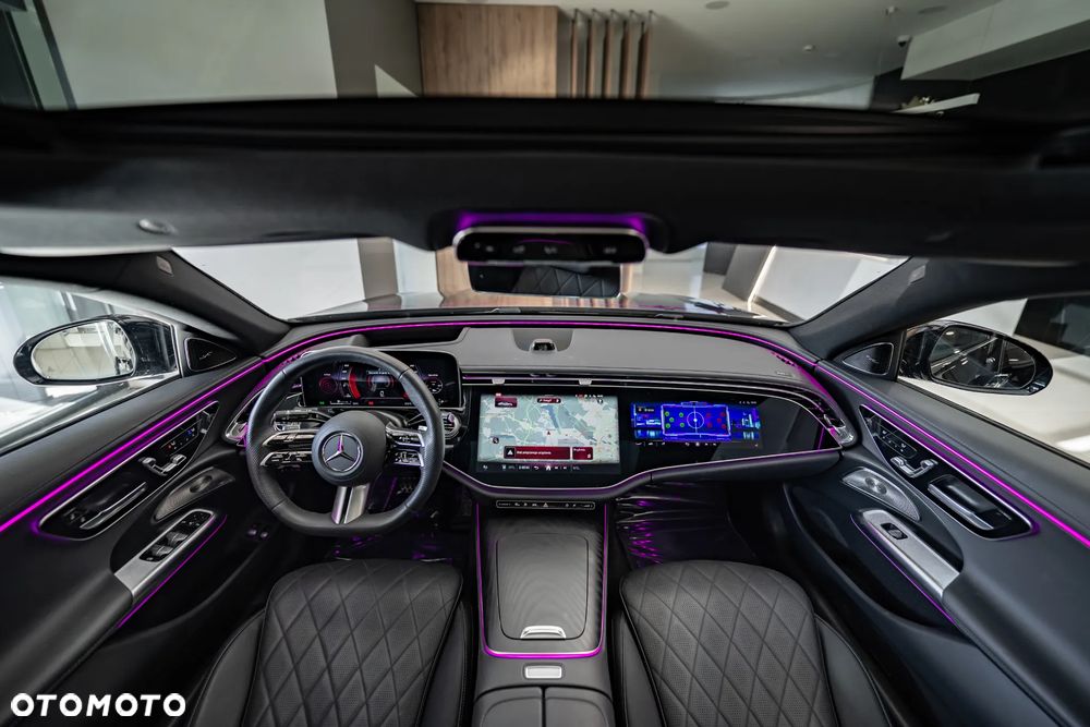 Mercedes-Benz Klasa E 300e 4Matic 9G-TRONIC Edition AMG Line - 31