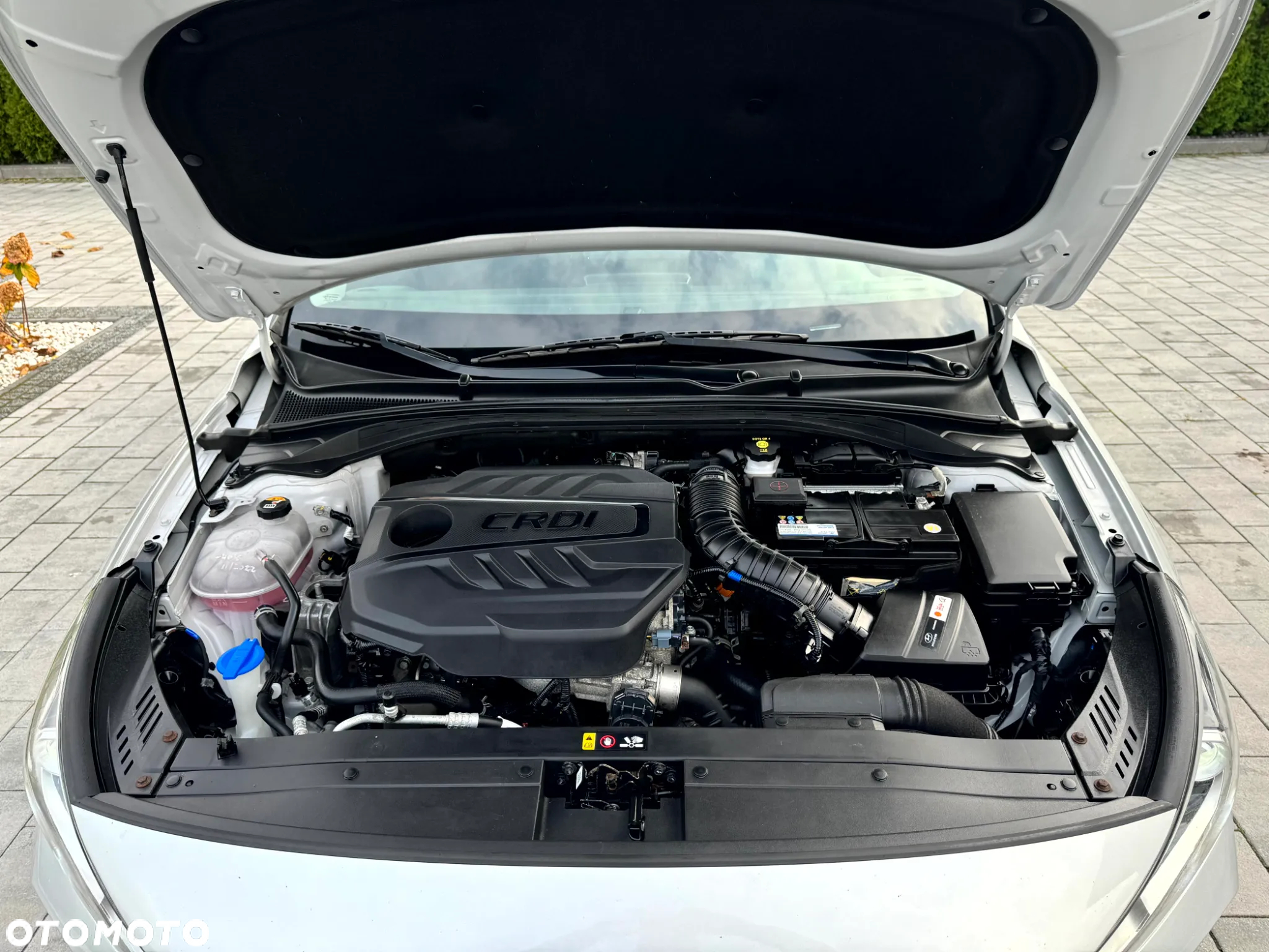Hyundai i30 Kombi 1.6 CRDI DCT YES - 17