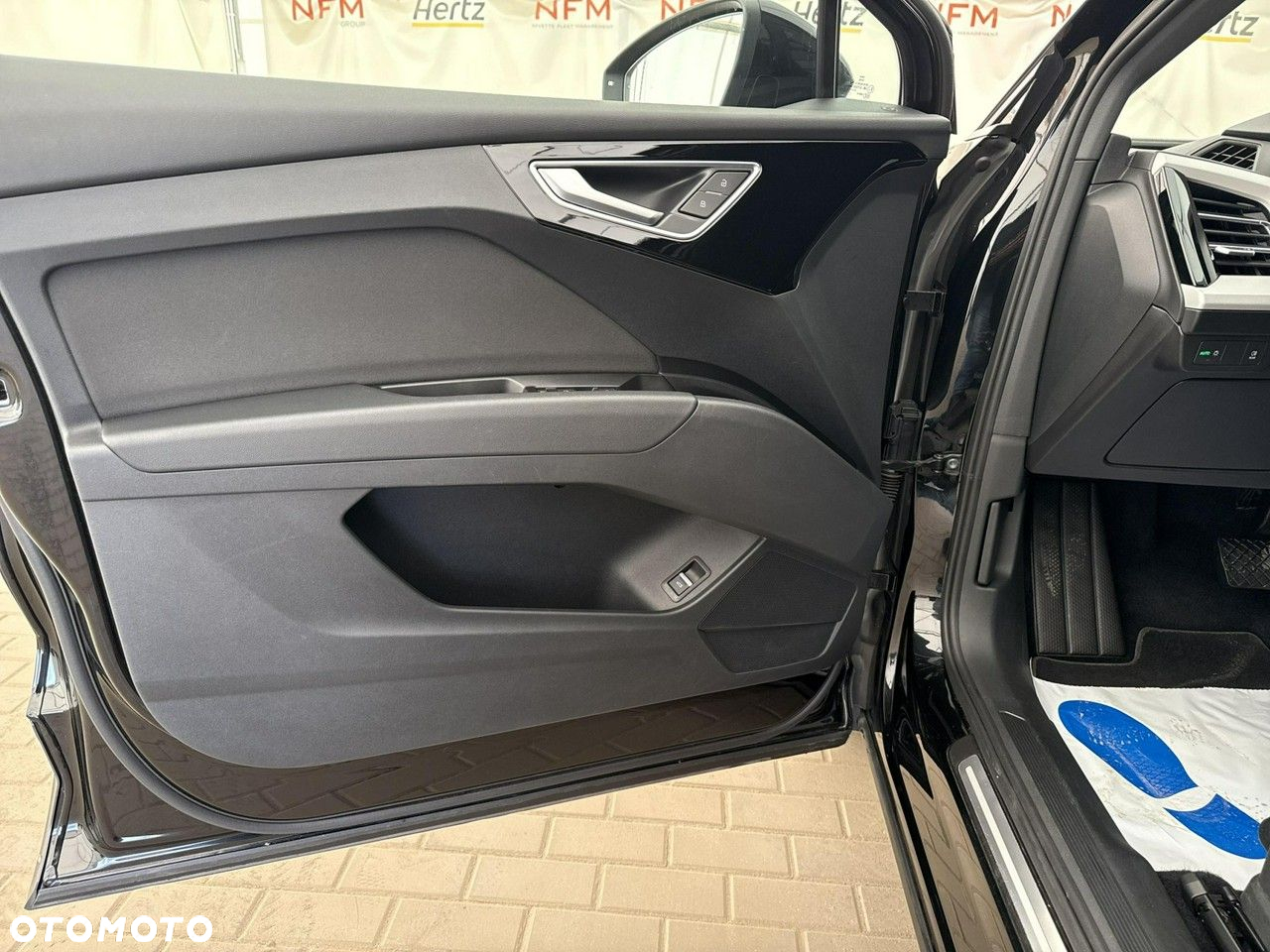 Audi Q4 - 10