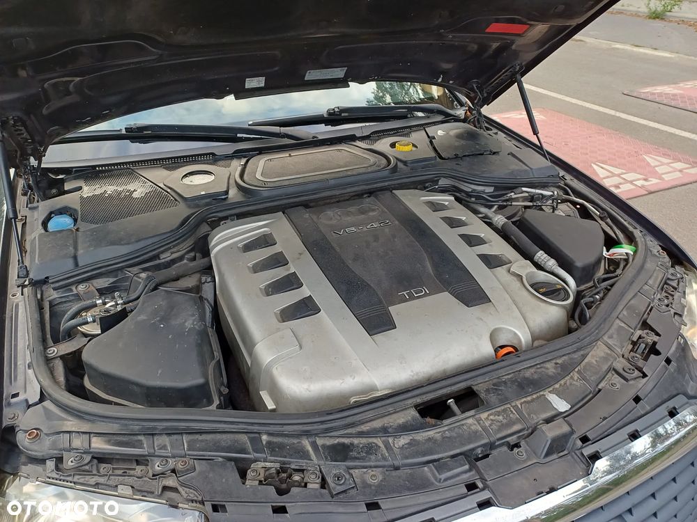 Audi A8 4.2 TDI Quattro - 15