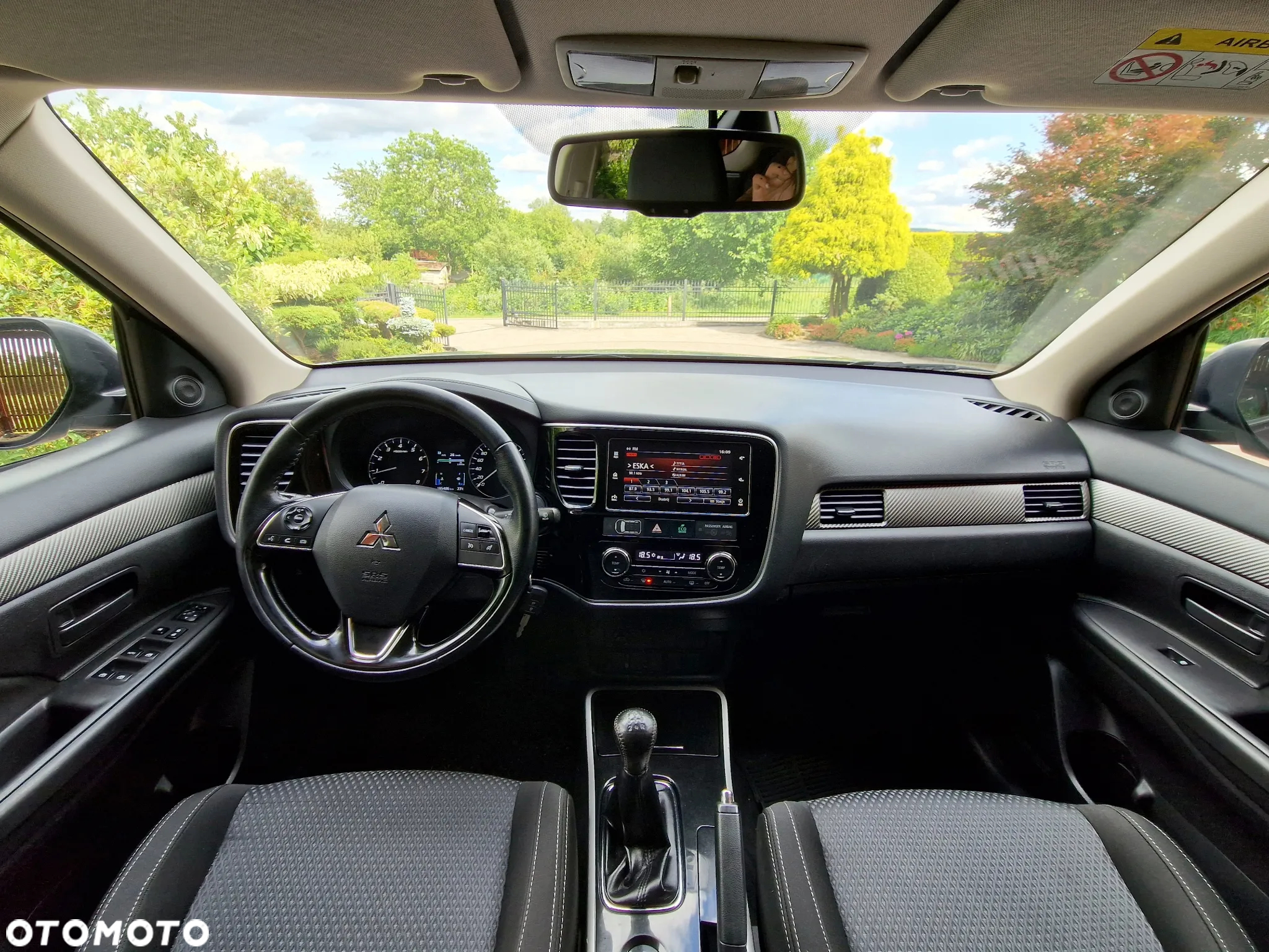 Mitsubishi Outlander - 7