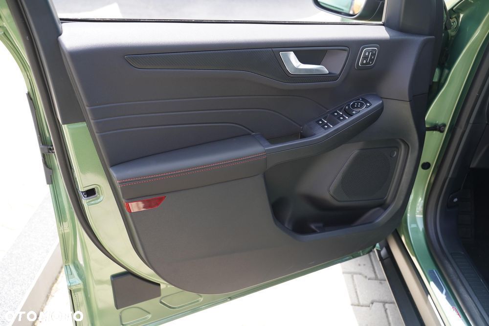 Ford Kuga 2.5 FHEV FWD ST-Line X eCVT - 10