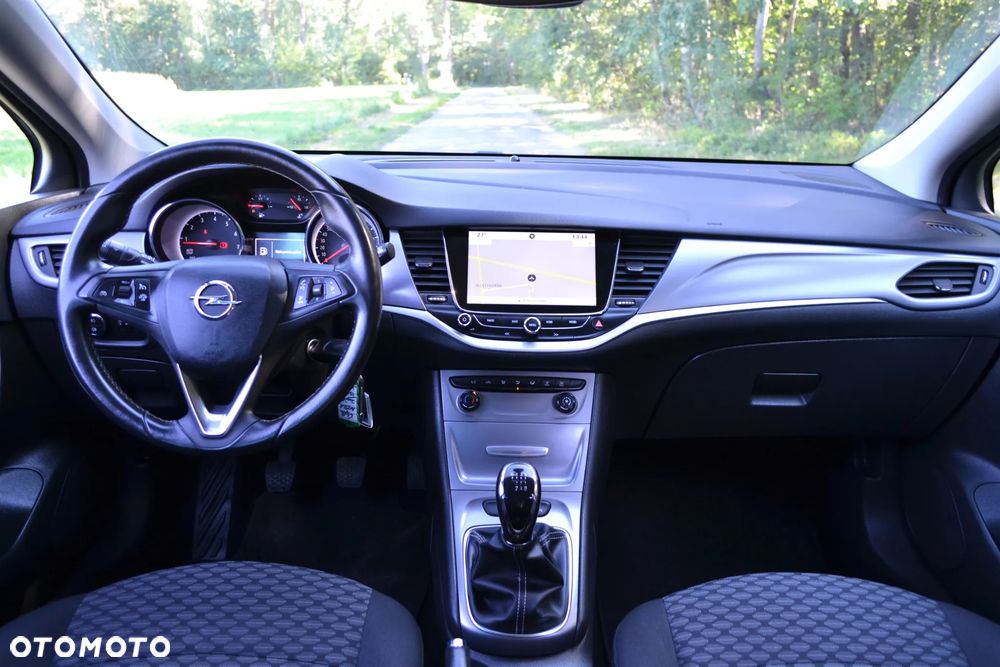 Opel Astra 1.4 Turbo Edition - 20