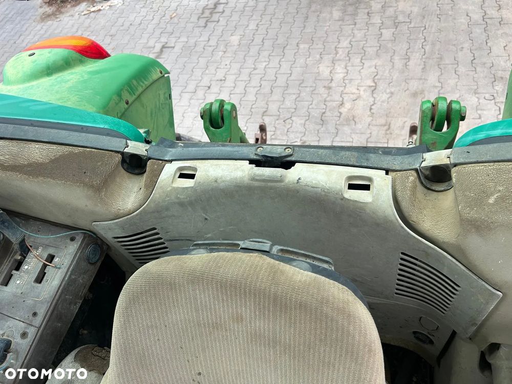 John Deere 6820 - 13