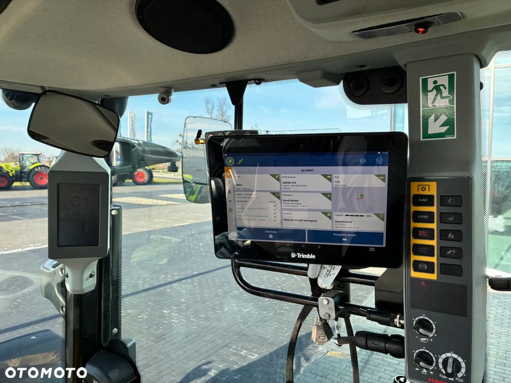 Claas Arion 470 CIS+ - 13