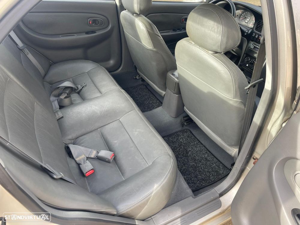 Kia Shuma 1.5 LS Prestige - 6