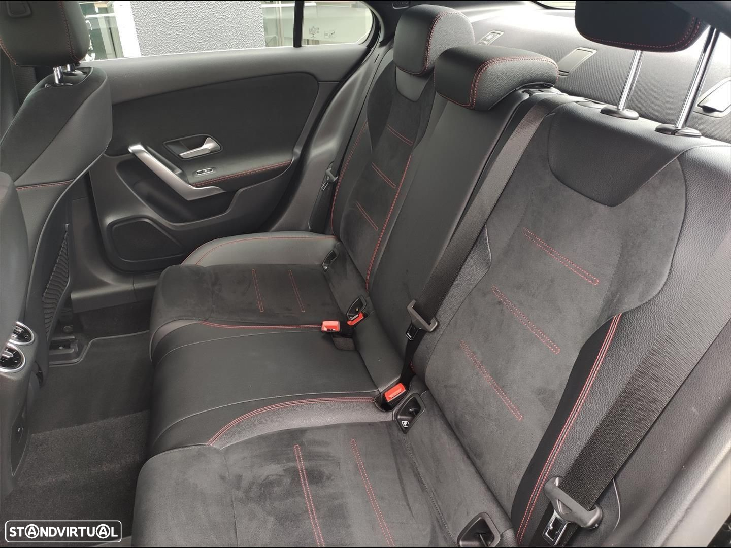 Mercedes-Benz A 200 Limousine d AMG Line Aut. - 12
