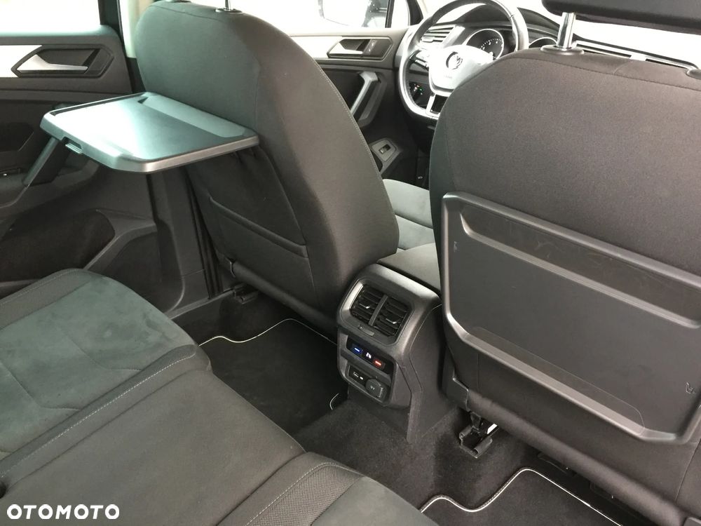 Volkswagen Tiguan - 13