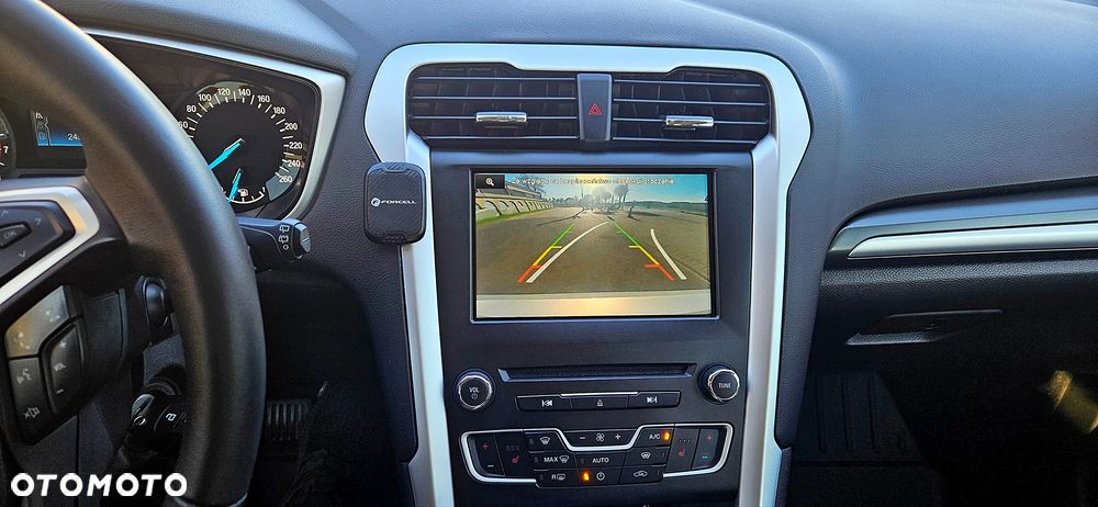 Ford Mondeo 1.5 EcoBoost Ambiente Plus - 13