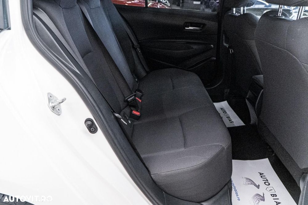 Toyota Corolla Sedan 1.5 TNGA MT Business - 9
