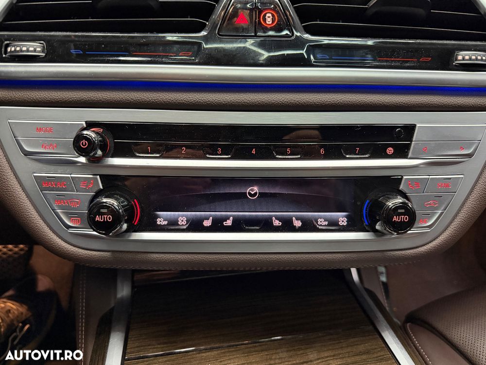 BMW Seria 7 745Le xDrive - 22