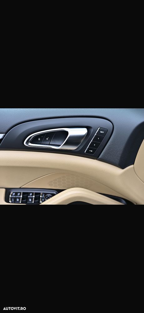 Porsche Cayenne 3.0 L - 38