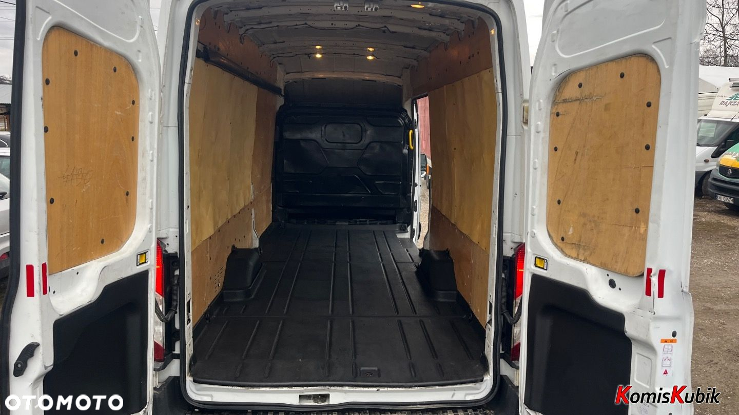 Ford Transit MAX blaszak - 24