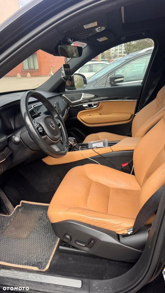 Volvo XC 90 T5 AWD Momentum 7os - 2