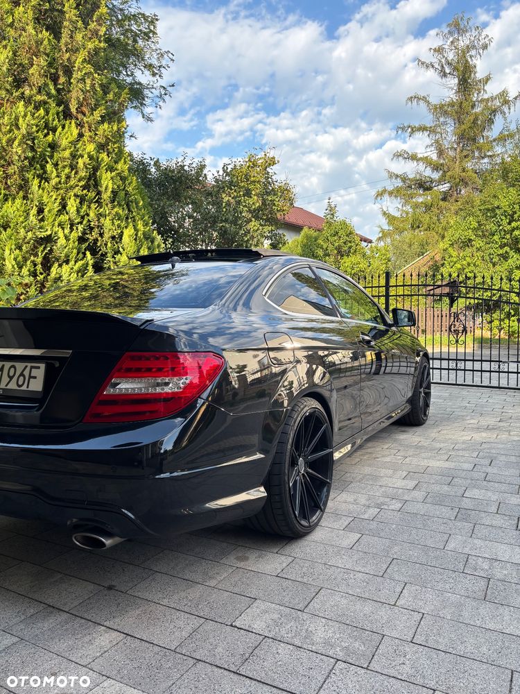 Mercedes-Benz Klasa C - 9