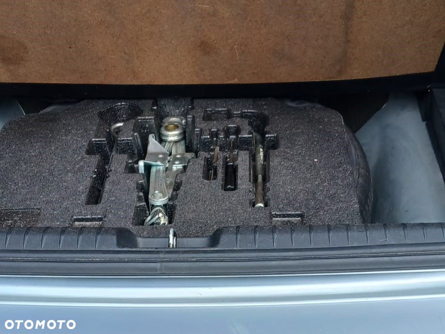 Honda Civic 1.8 Comfort - 6