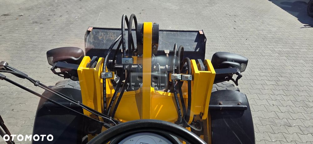 JCB <<JCB 406, 2012r,silnik deutz!,łyżka+widły,sprowadzona z Niemiec!>> - 23