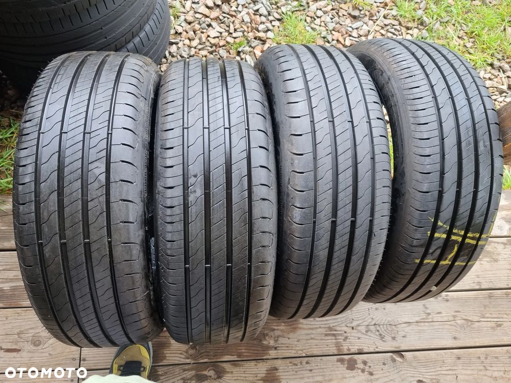 Opony Goodyear Efficientgrip 2 SUV 225/55R19 99 V 2024r,4x7,5mm super stan - 1