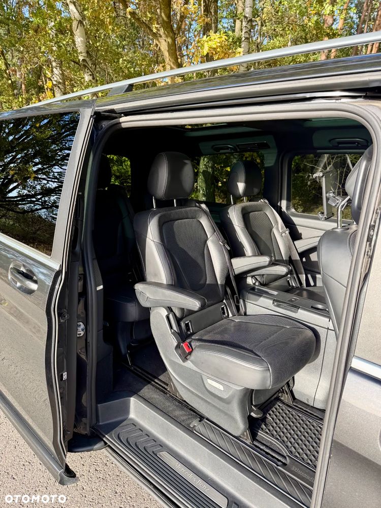Mercedes-Benz Klasa V 300 d 4-Matic Exclusive 9G-Tronic (d³ugi) - 11