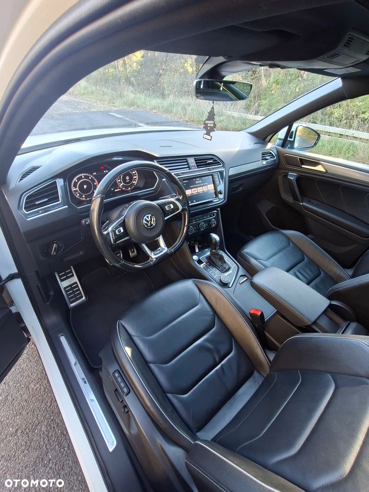 Volkswagen Tiguan - 10