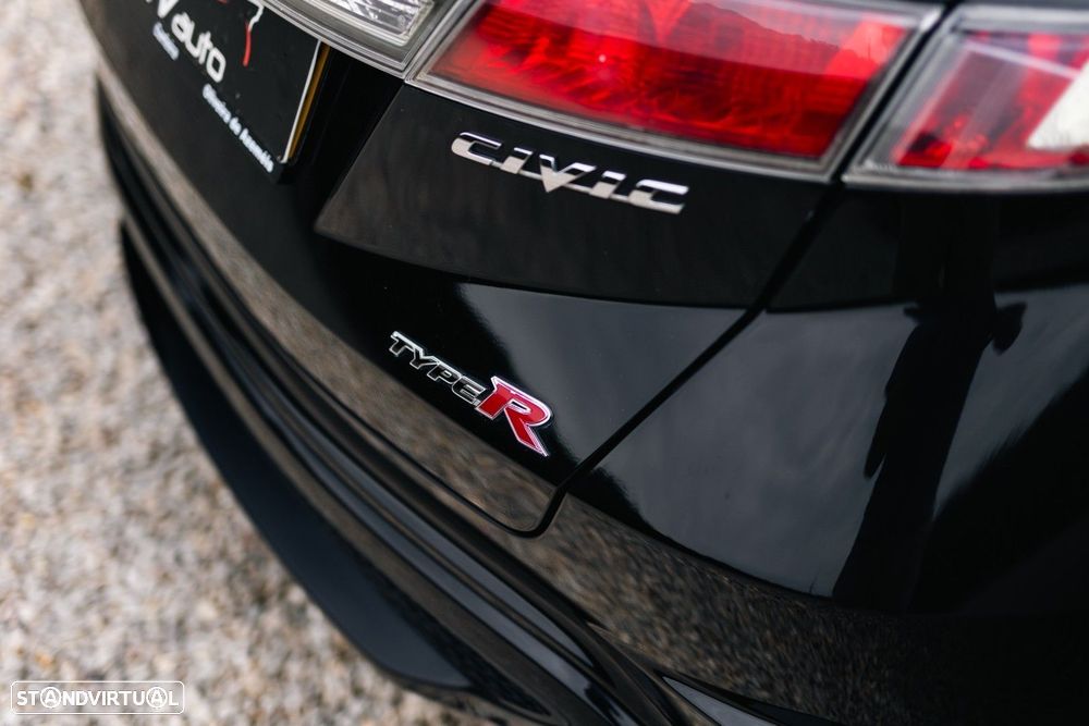 Honda Civic 2.0 Type-R - 25