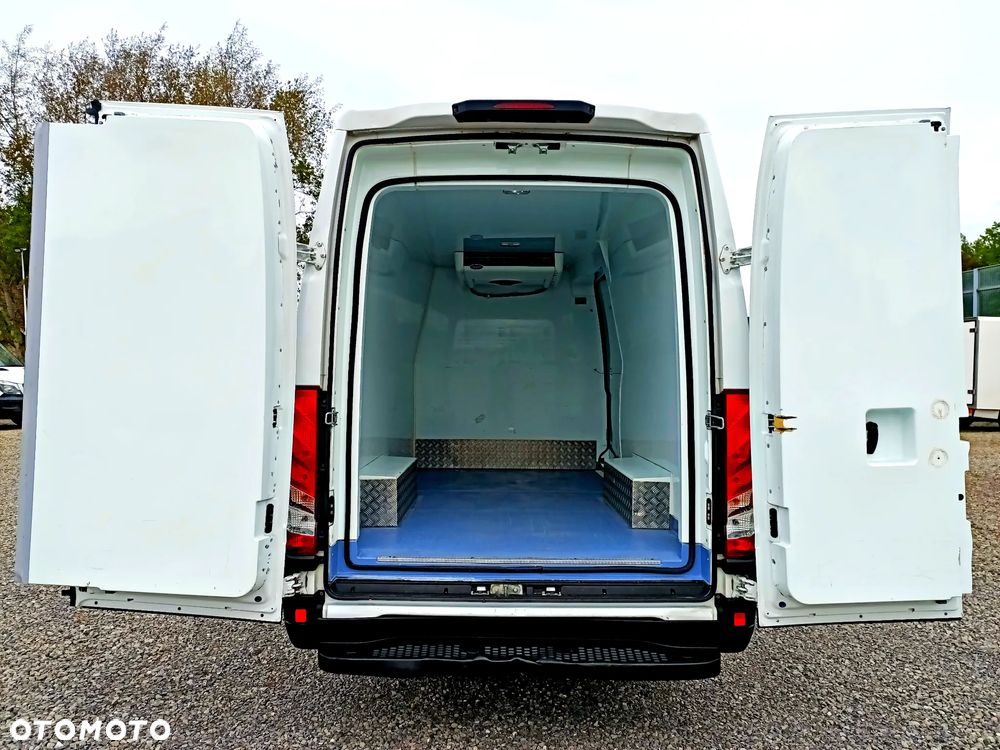 Iveco 35S14 Chłodnia FRC 3 osobowy Skóra - 11