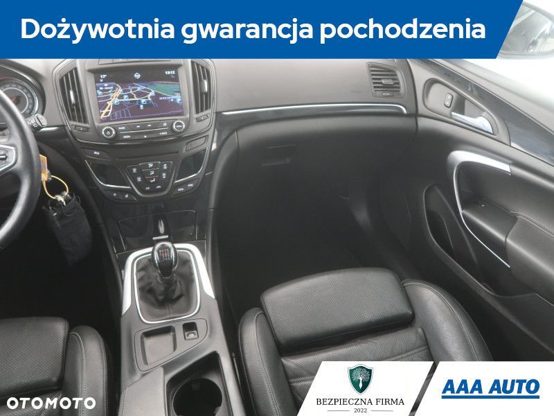 Opel Insignia - 10