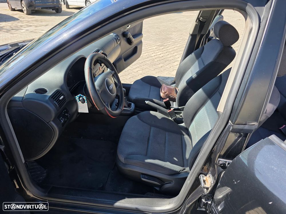 Audi A3 1.9 TDI Attraction - 21