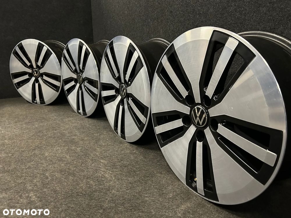 Alufelgi VW Passat B8 GTE, B7, Tiguan, Sharan, Touran, T-Roc 17 cali 5x112 4szt. Ładne! - 2
