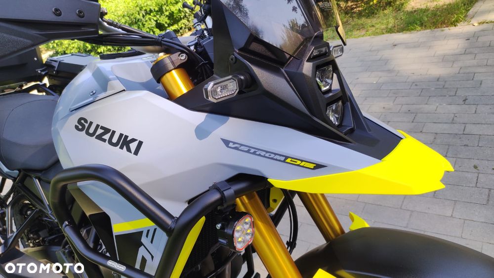 Suzuki DL - 35