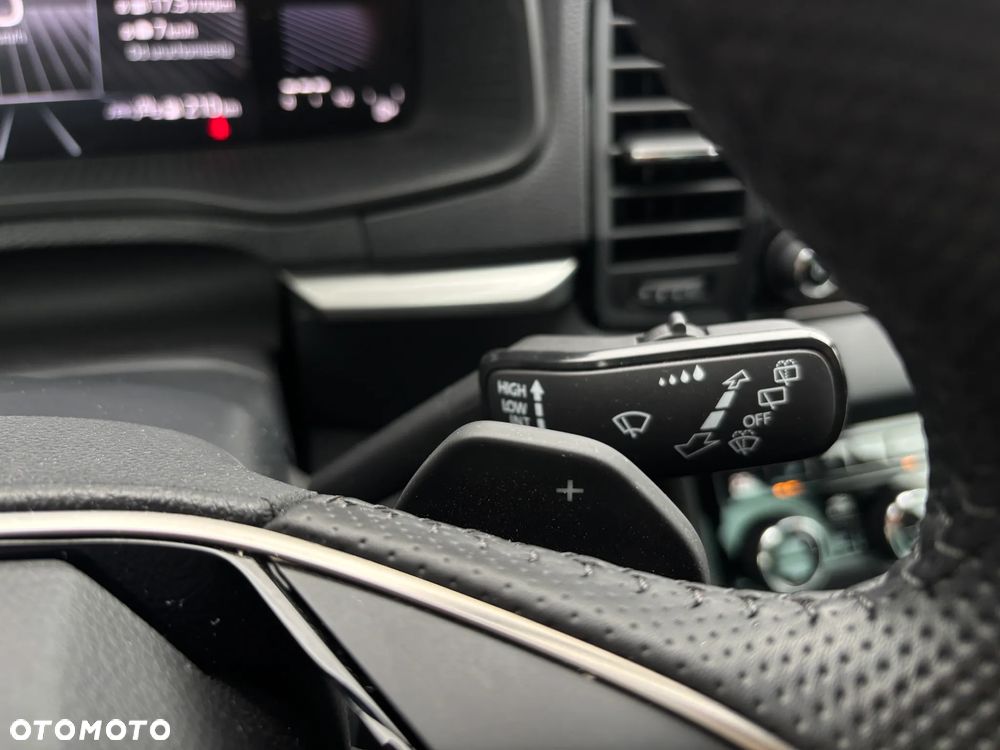 Skoda Karoq 1.5 TSI ACT Selection DSG - 16