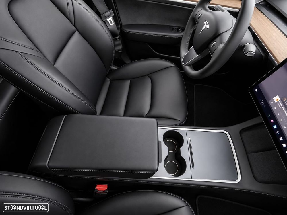 Tesla Model 3 Long-Range Dual Motor AWD - 30