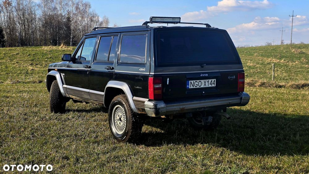 Jeep Cherokee 2.5 TD - 6