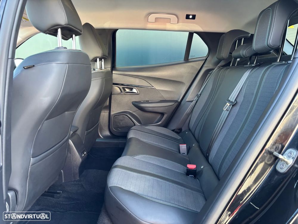 Peugeot e-2008 50 kWh Allure Pack - 12