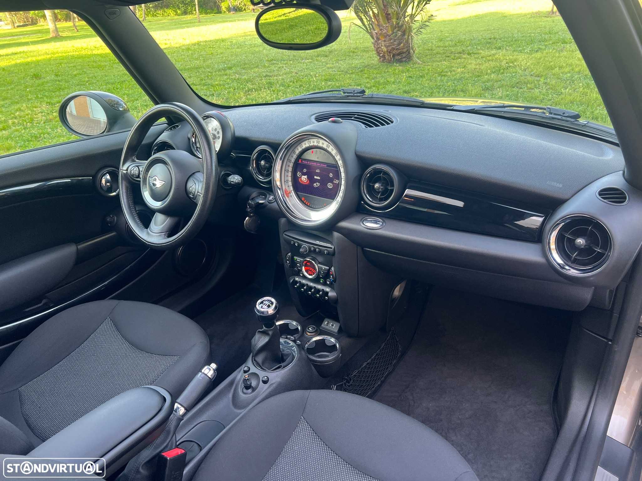 MINI 3 Portas Cooper D - 21