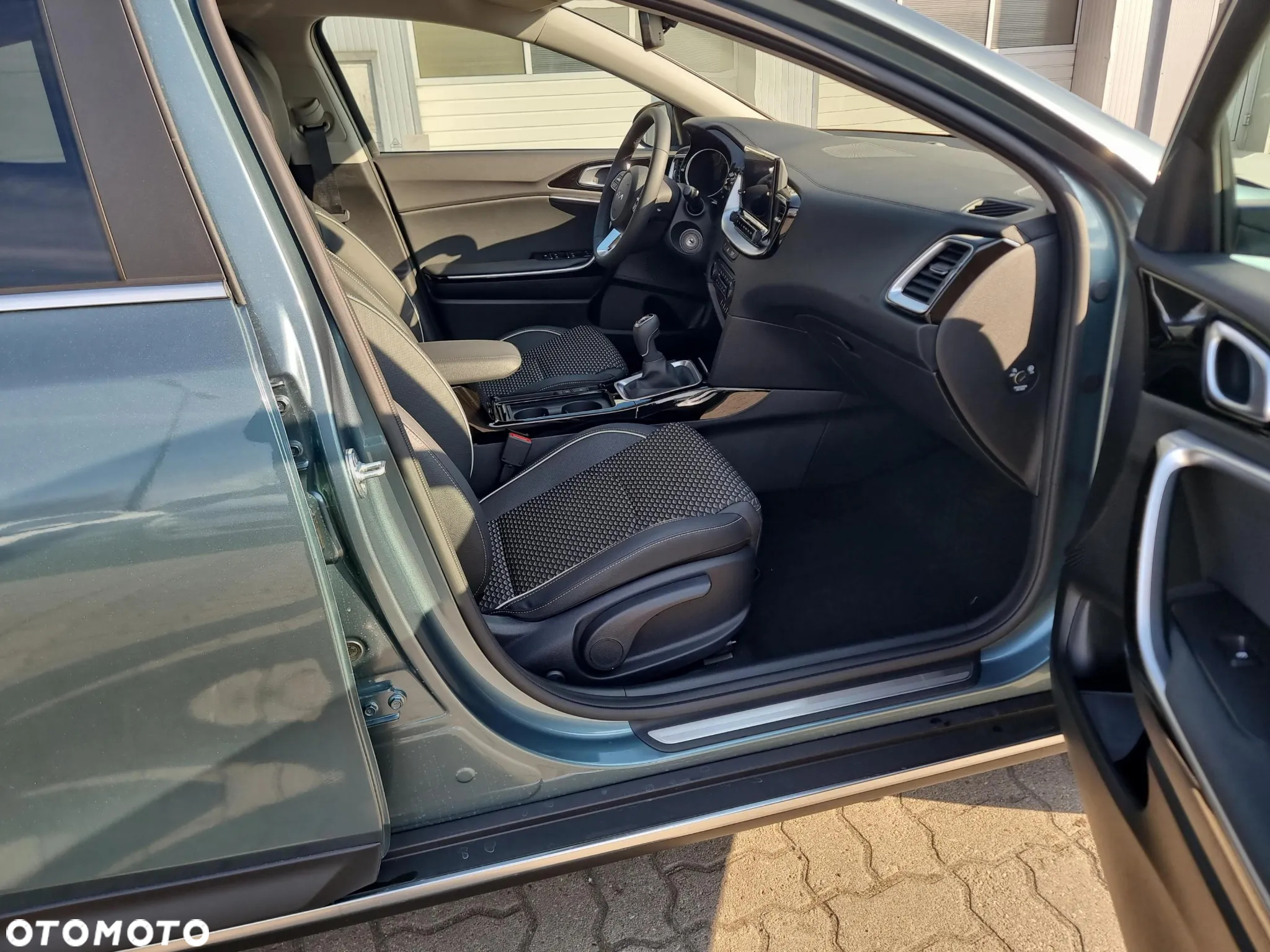 Kia XCeed 1.5 T-GDI L - 13